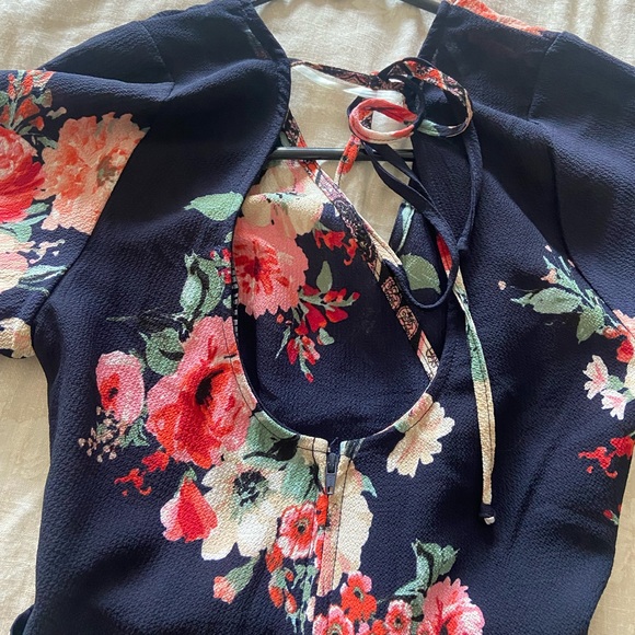 Francesca’s Romper - Picture 2 of 2